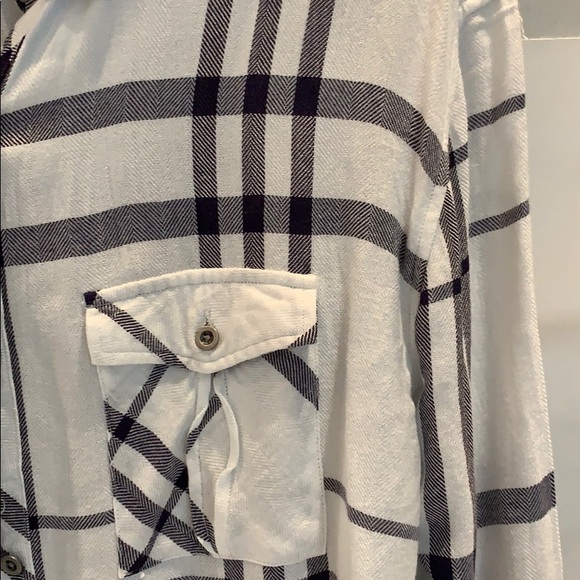 Rails plaid top - Picture 3 of 3